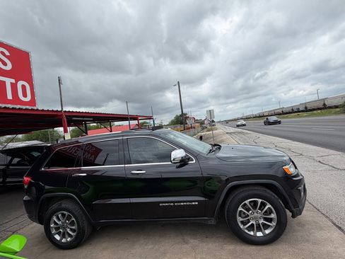 Used 2015 Jeep Grand Cherokee Limited w/ Luxury Group II RWD image 29