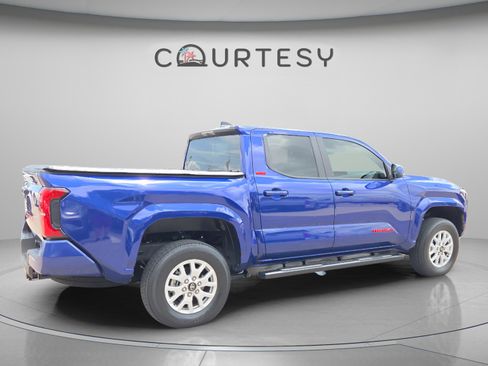 Certified 2025 Toyota Tacoma SR5 RWD image 5