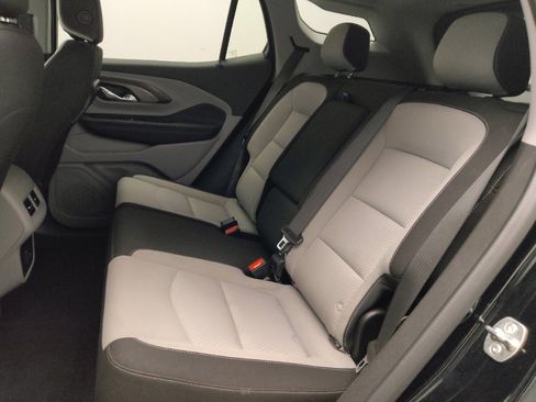 Used 2024 GMC Terrain SLE FWD image 18
