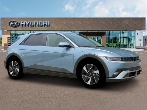 New 2026 Hyundai Ioniq 5 SE AWD/4WD image 10