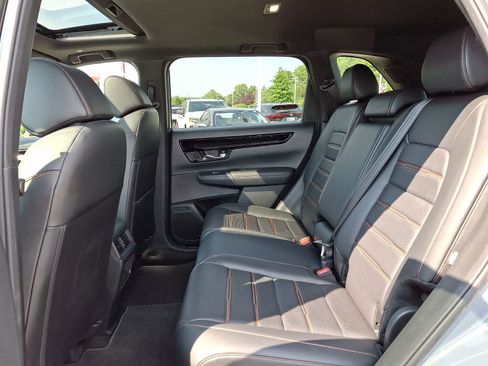 Used 2024 Honda CR-V Sport Touring image 11