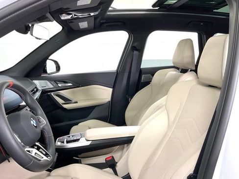 Used 2025 BMW X1 M35i w/ Premium Package AWD/4WD image 29