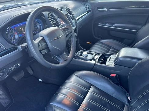 Used 2023 Chrysler 300 S image 10