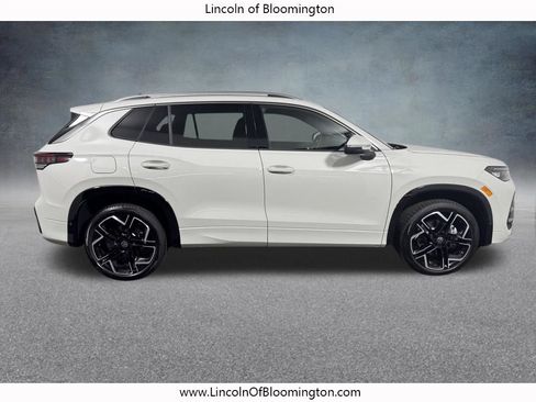 Used 2026 Volkswagen Tiguan SEL R-Line AWD/4WD image 7