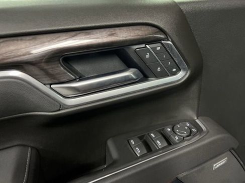 Used 2025 Chevrolet Silverado 1500 LTZ w/ LTZ Premium Package AWD/4WD image 24