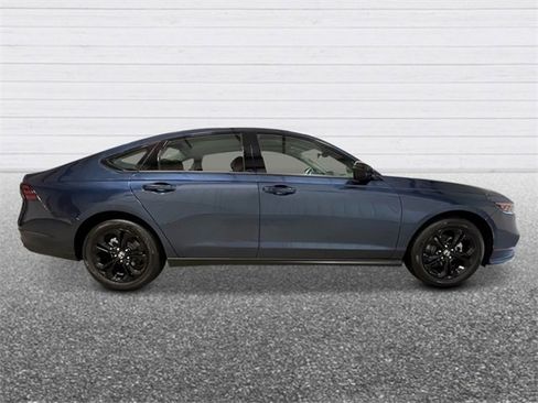 New 2025 Honda Accord SE image 7