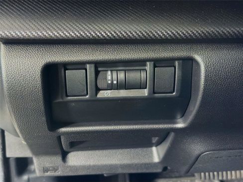 Used 2024 Subaru Crosstrek 2.5i Wilderness w/ Crosstrek Mirror Package image 10