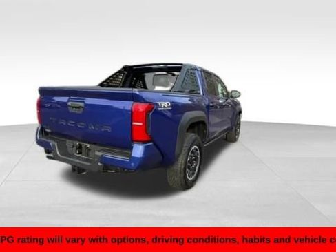 Used 2024 Toyota Tacoma TRD Off-Road w/ TRD Off Road Upgrade Package image 8