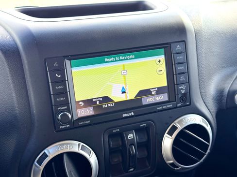 Used 2017 Jeep Wrangler Unlimited Sahara w/ Quick Order Package 24E Chief image 27