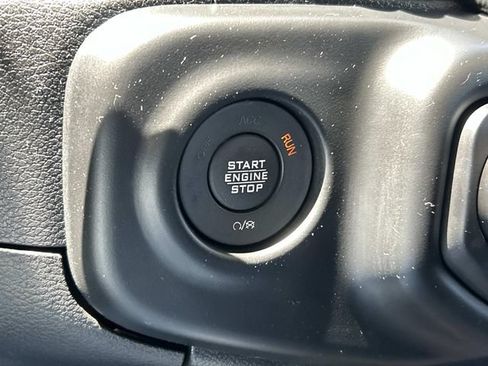 Used 2020 Jeep Wrangler Unlimited Sport AWD/4WD image 22