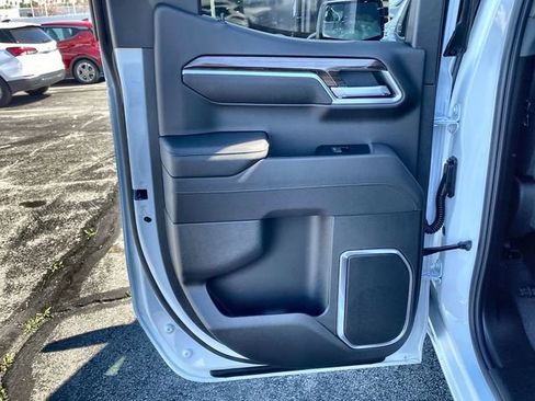 New 2026 Chevrolet Silverado 1500 LT w/ Z71 Off-Road Package image 34