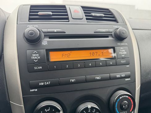 Used 2009 Toyota Corolla S image 5