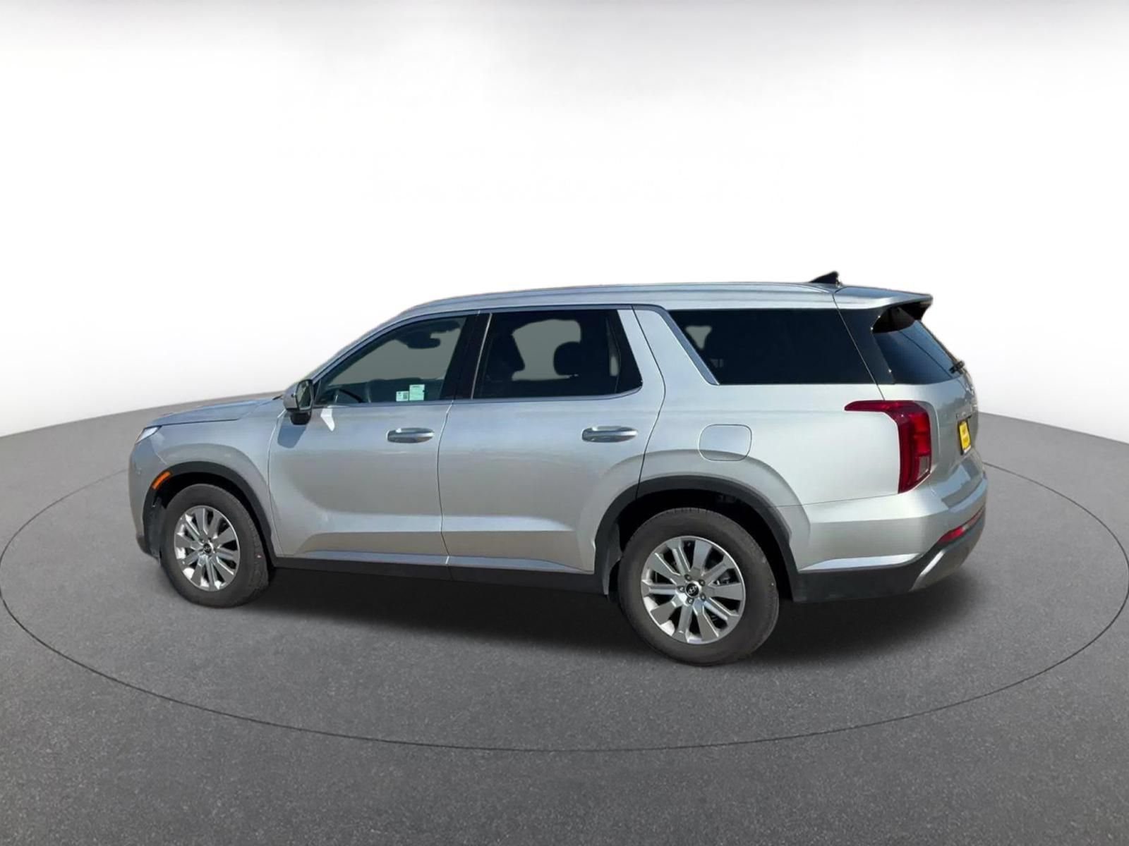 Used 2025 Hyundai Palisade SEL FWD image 9