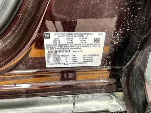 Used 2022 Buick Envision Avenir w/ Technology Package II AWD/4WD image 5