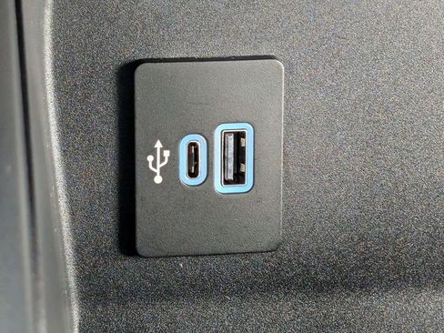 Certified 2025 Ford F350 XLT image 33