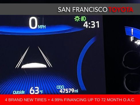 Certified 2022 Toyota Corolla Cross XLE image 36