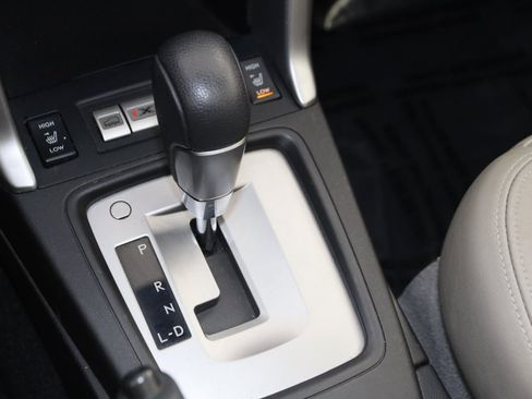 Used 2014 Subaru Forester 2.5i Limited image 7