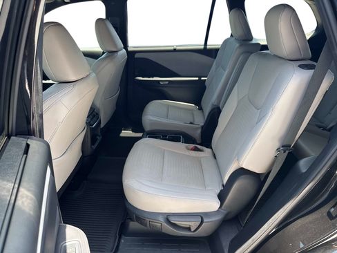 Certified 2025 Lexus TX 350 AWD w/ Technology Package image 14