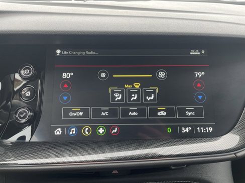 Used 2023 Buick Envision Essence image 19