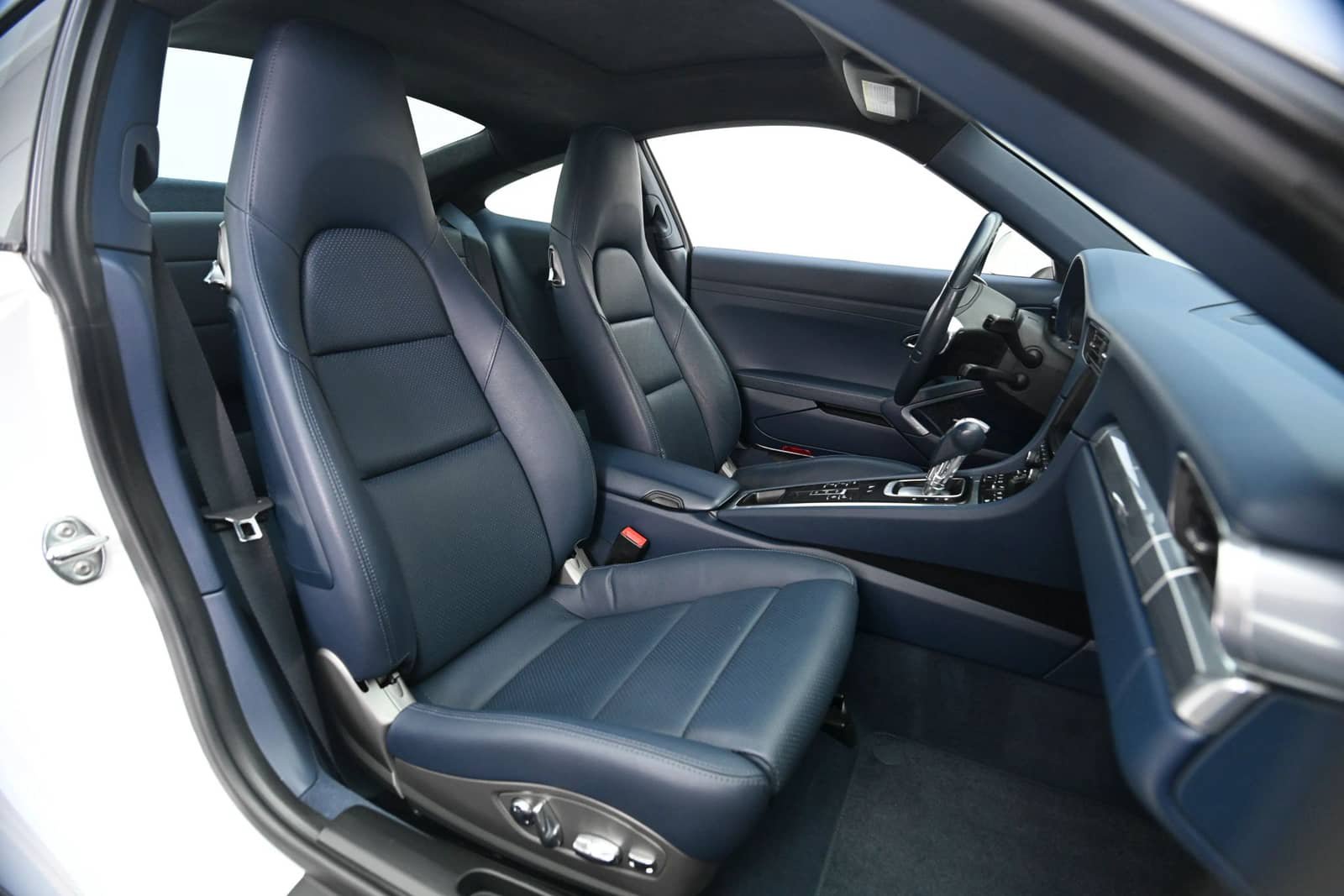 Used 2013 Porsche 911 Carrera 4S AWD/4WD image 18