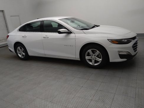 Used 2025 Chevrolet Malibu LS FWD image 11