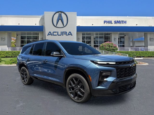 Used 2024 Chevrolet Traverse RS AWD/4WD image 3