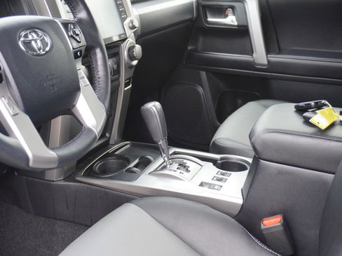 Used 2023 Toyota 4Runner SR5 Premium w/ Moonroof Package image 22