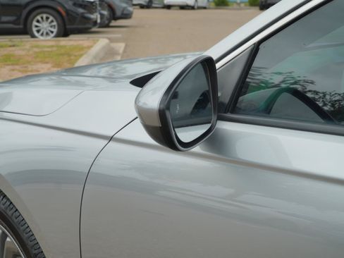 Used 2024 Honda Accord EX image 9