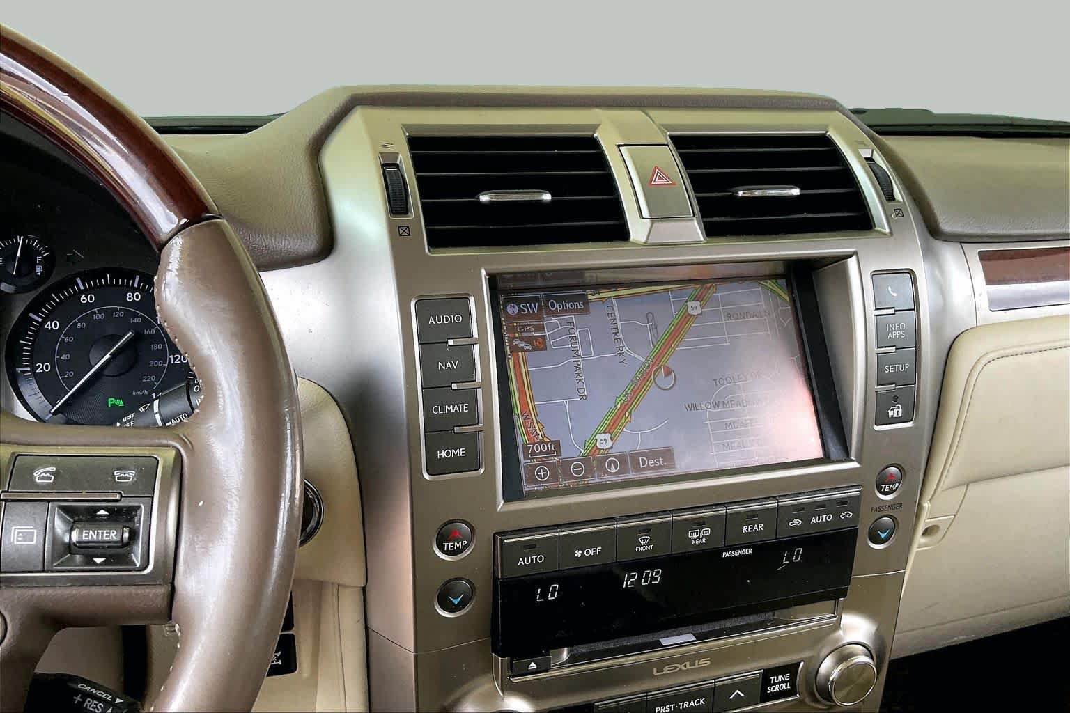 Used 2015 Lexus GX 460 w/ Premium Package AWD/4WD image 6