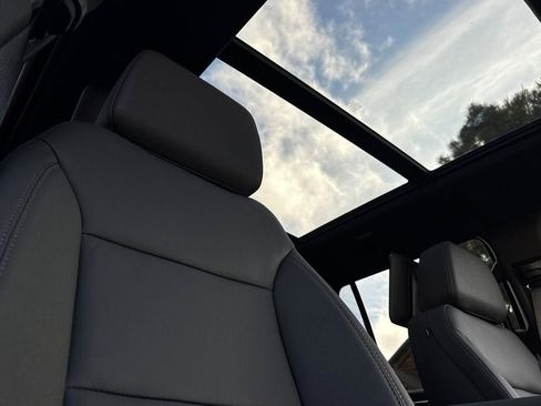 New 2026 Chevrolet Tahoe Z71 image 19