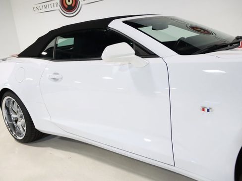 Used 2018 Chevrolet Camaro LT w/ RS Package image 9