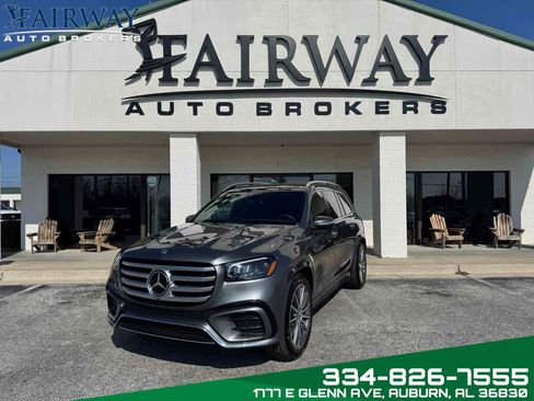Used 2025 Mercedes-Benz GLS 450 4MATIC image 1