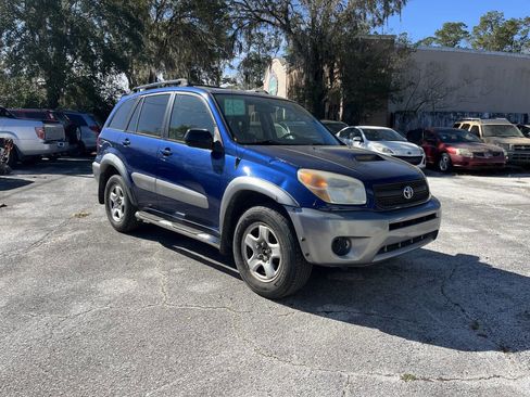 Used 2004 Toyota RAV4 4WD image 7