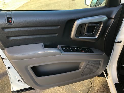 Used 2013 Honda Ridgeline RTL image 12
