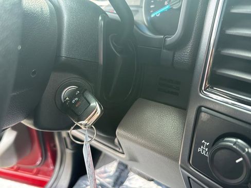 Certified 2019 Ford F150 XLT w/ Equipment Group 302A Luxury AWD/4WD image 37