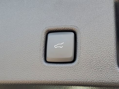 New 2025 Ford Escape Active w/ Active Premium Tech Pack image 31