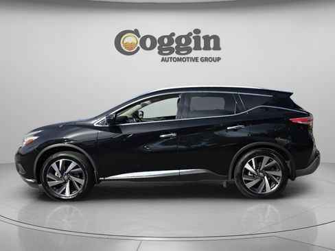 Used 2018 Nissan Murano Platinum FWD image 2