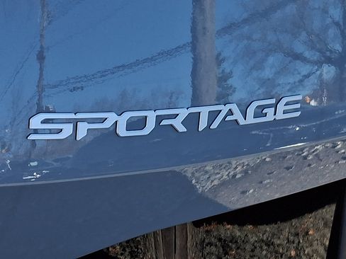 New 2026 Kia Sportage SX FWD image 15