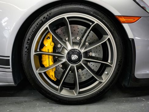 Used 2016 Porsche 911 R RWD image 55