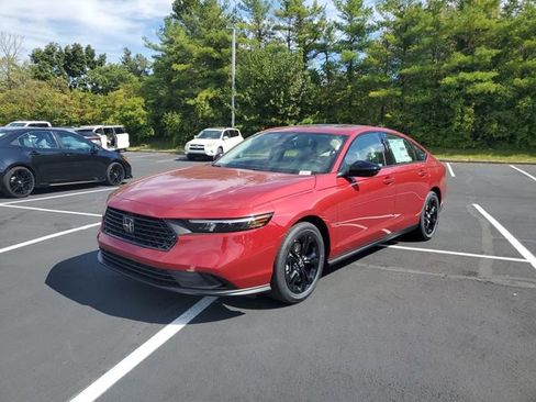 New 2025 Honda Accord SE image 11