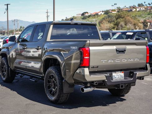 Certified 2025 Toyota Tacoma TRD Sport image 8