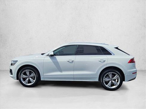 Certified 2023 Audi Q8 Premium Plus w/ Premium Plus Package AWD/4WD image 9