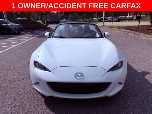 Used 2023 MAZDA MX-5 Miata Grand Touring RWD image 2