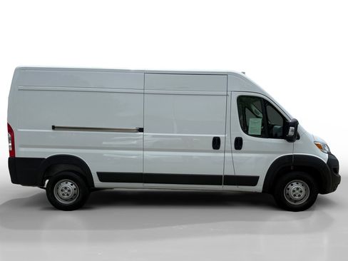 Used 2023 RAM ProMaster 2500 FWD image 6