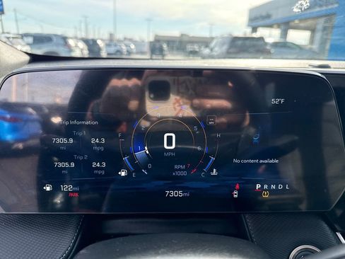 Used 2025 Chevrolet Equinox LT w/ Safety and Technology Package image 18