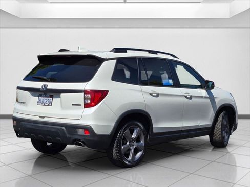 Certified 2019 Honda Passport Touring image 5