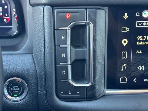 Certified 2023 GMC Yukon XL Denali w/ Advanced Technology Package AWD/4WD image 24