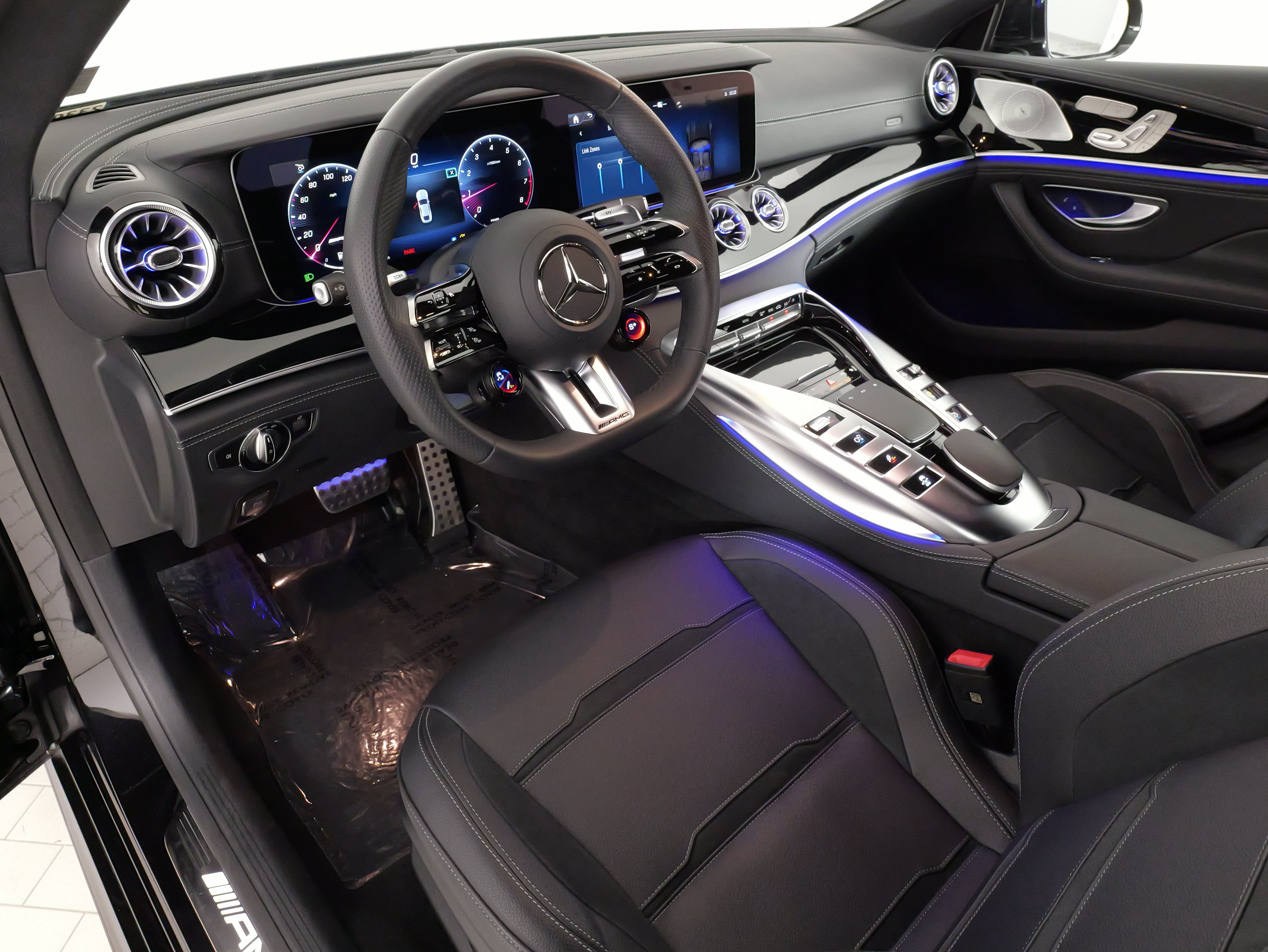 Used 2024 Mercedes-Benz AMG GT 43 image 30