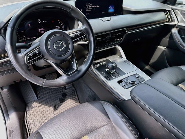 Used 2025 MAZDA CX-90 3.3 Turbo w/ Premium Plus Pkg AWD/4WD image 9