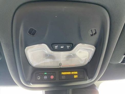 Used 2023 Chevrolet TrailBlazer RS w/ Convenience Package image 25